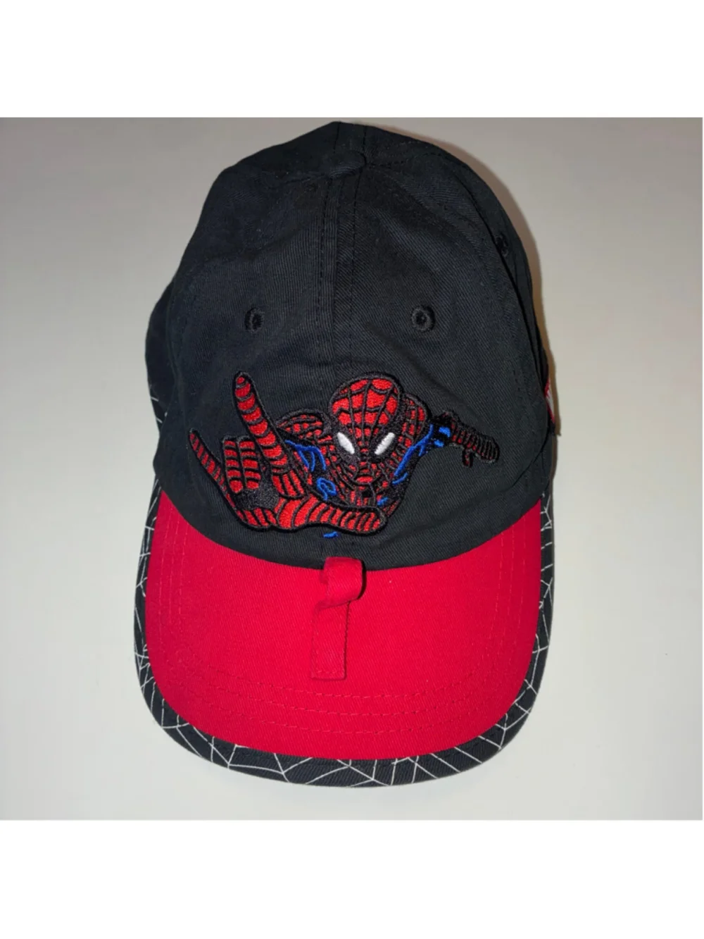 Boys Universal Marvel Spider-Man Baseball Cap Hat Black Red